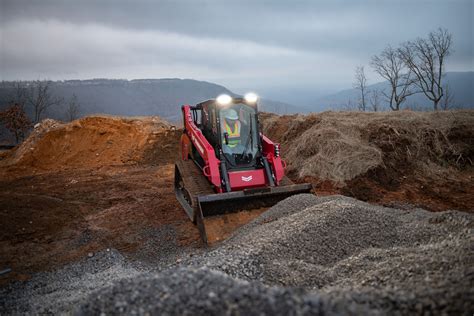 Yanmar Compact Equipment Debuts its New Line of 